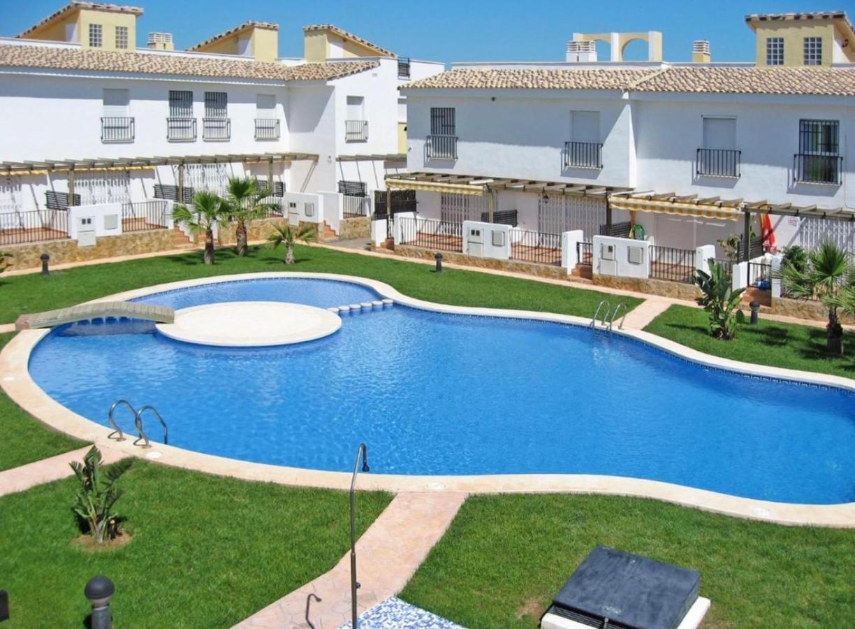 Casa Adosada Con Piscina Y Dos Terrazas Alcossebre エクステリア 写真